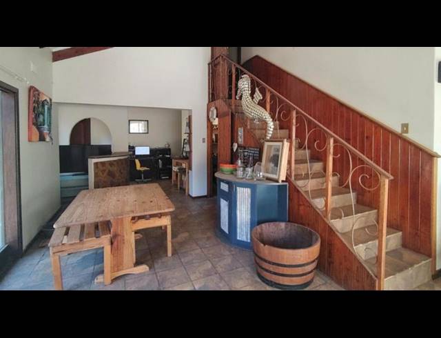 4 BEDROOM HOUSE FOR SALE IN GLENMORE BEACH